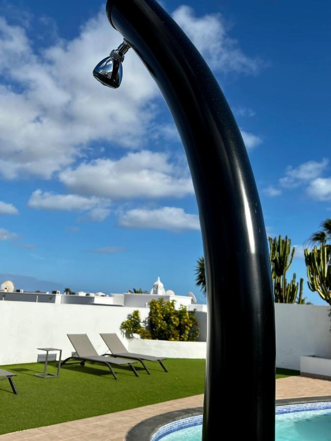 Villa Splendid Casa Nostra, private heated pool, Wifi, garden Playa Blanca  Esterno foto